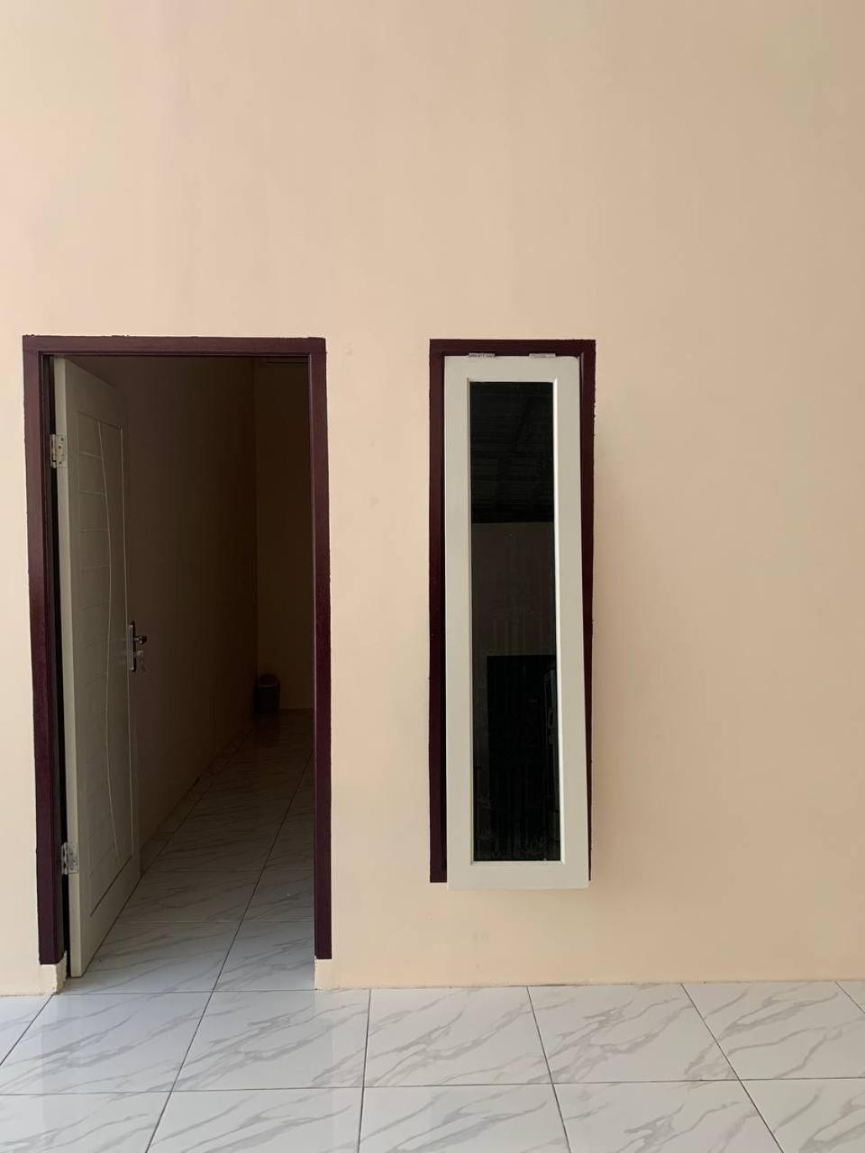 Dikky Guest House Near Bangsal And Sira Pemenang 外观 照片